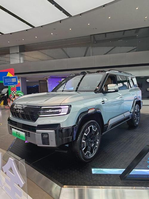广州104比亚迪方程豹硬派越野的爆款，英菲尼迪35周年与你共成长